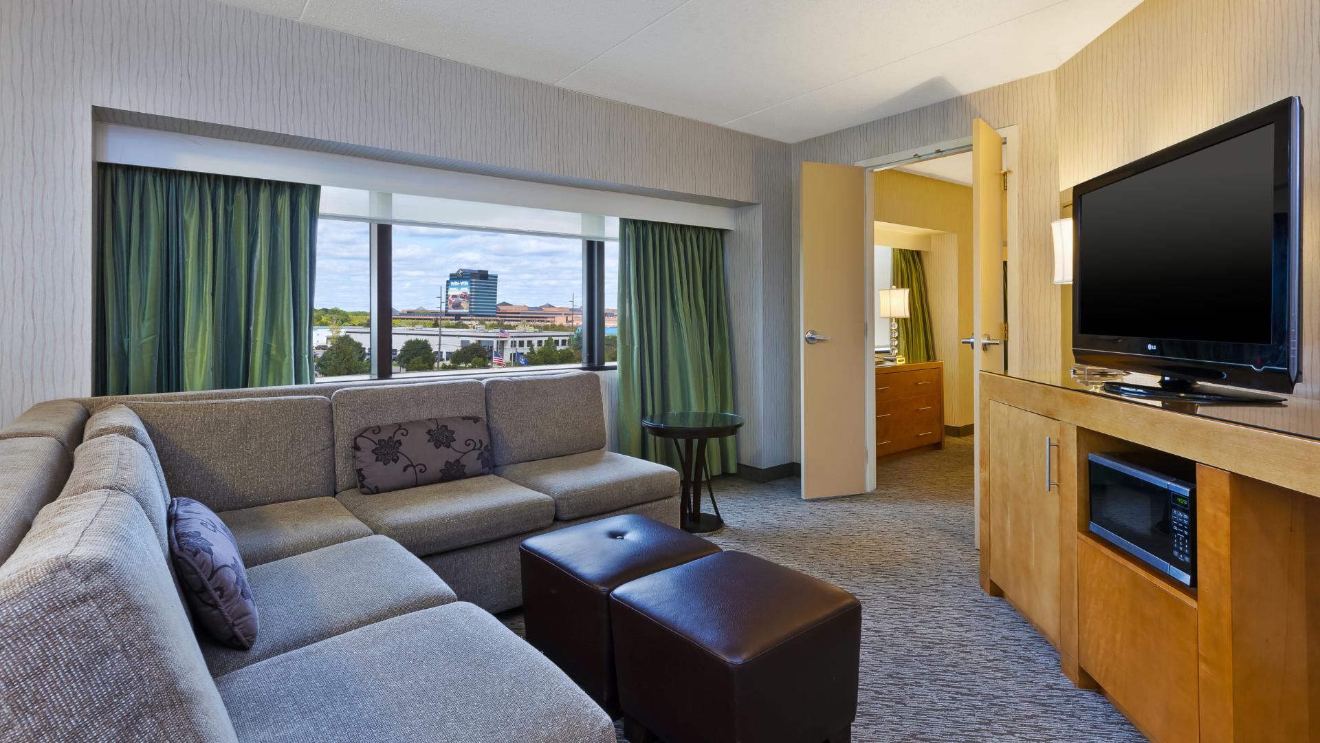 Hotel Оберн-Хиллс Экстерьер фото